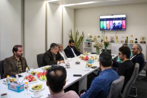 بازدید رییس صندوق نوآوری و شکوفایی از هلدینگ دانش‌بنیان پگاه داده کاوان شریف