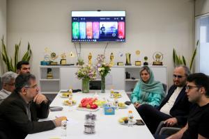 بازدید رییس صندوق نوآوری و شکوفایی از هلدینگ دانش‌بنیان پگاه داده کاوان شریف